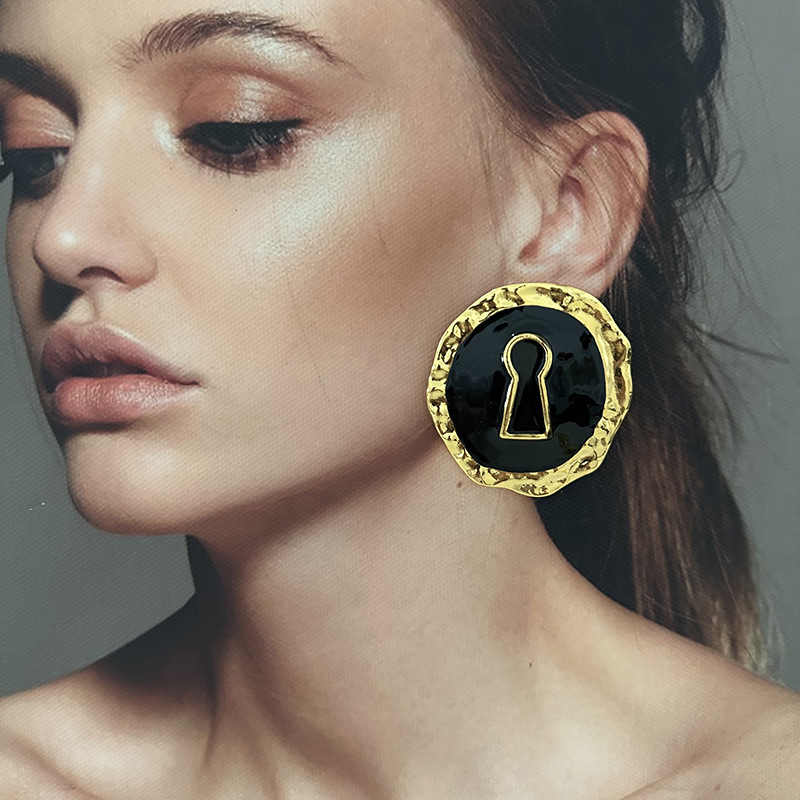 Преувеличенные черные эмалиров – обзор и цена Vintage Collectible Accessories
