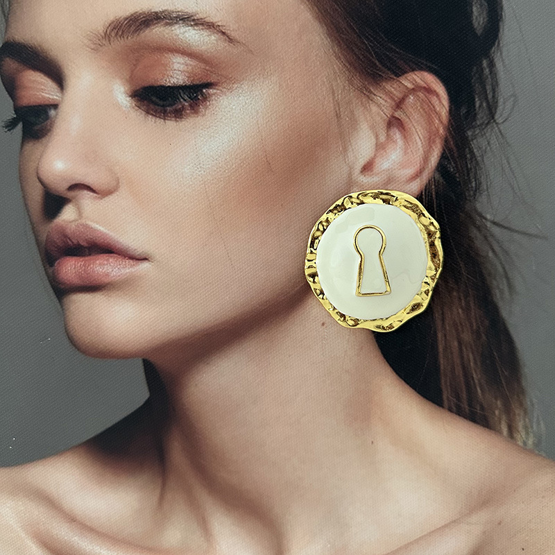 Преувеличенные черные эмалиров – обзор и цена Vintage Collectible Accessories